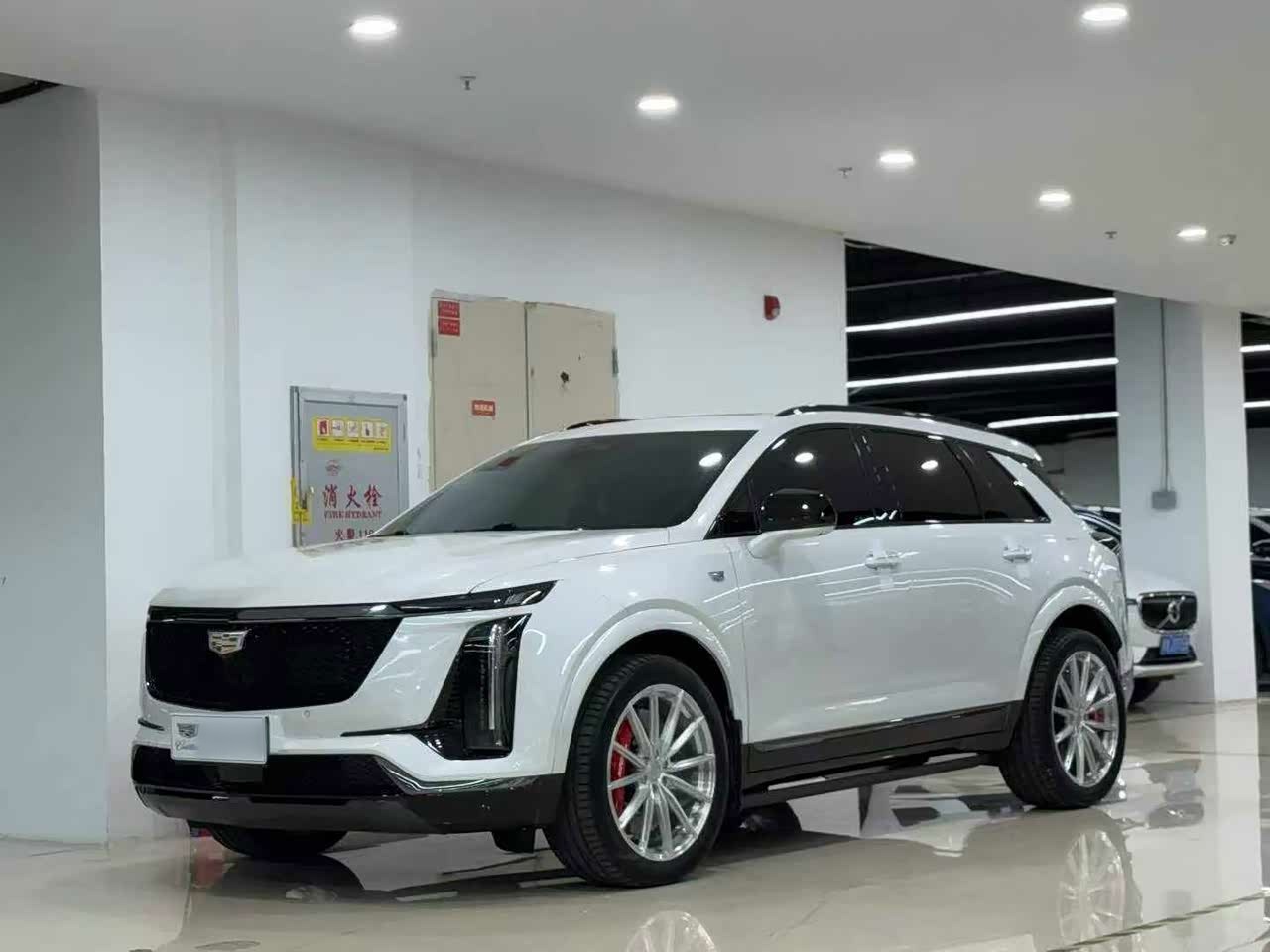 XT5 2018 25T Luxury