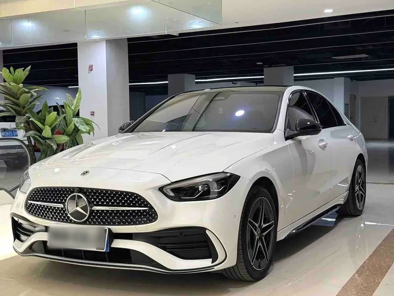 C-Class 2024 C 260 L Sport