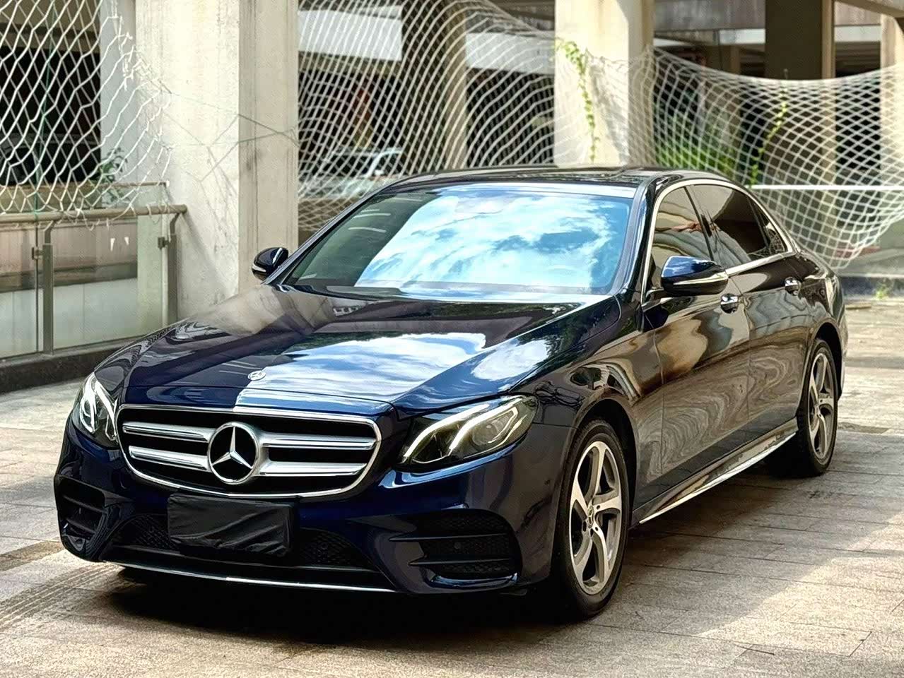 E-Class 2022 E 300 L Fashion