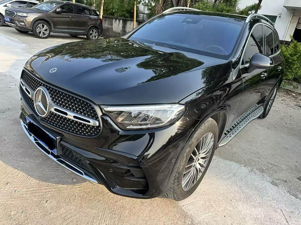 Mercedes-BenzGLC 2024 GLC 300 L 4MATIC Dynamic 5-Seater