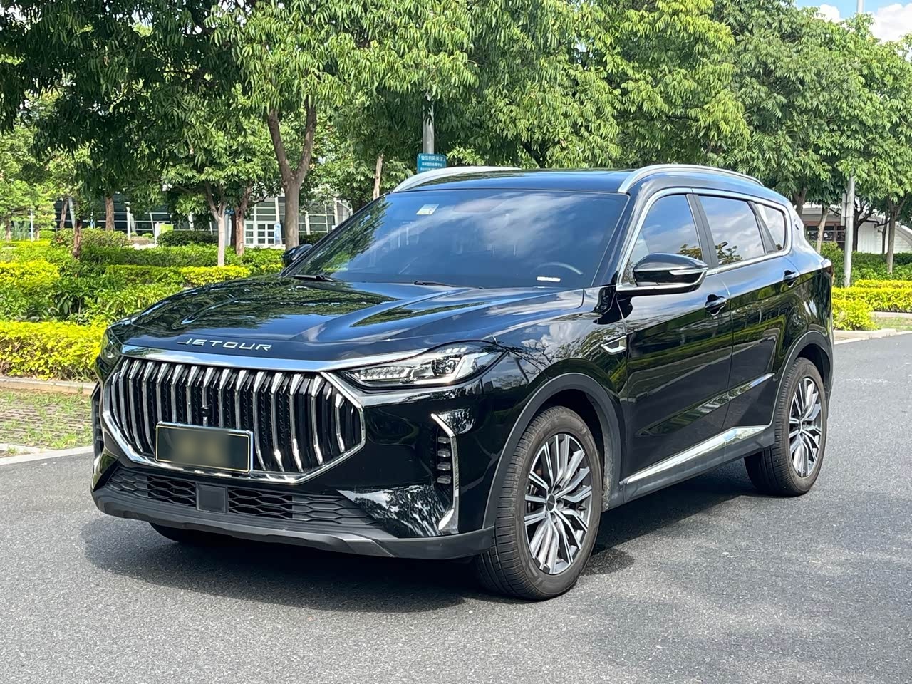 X70 PLUS 2023 1.5T DCTPLUS 5-Seater