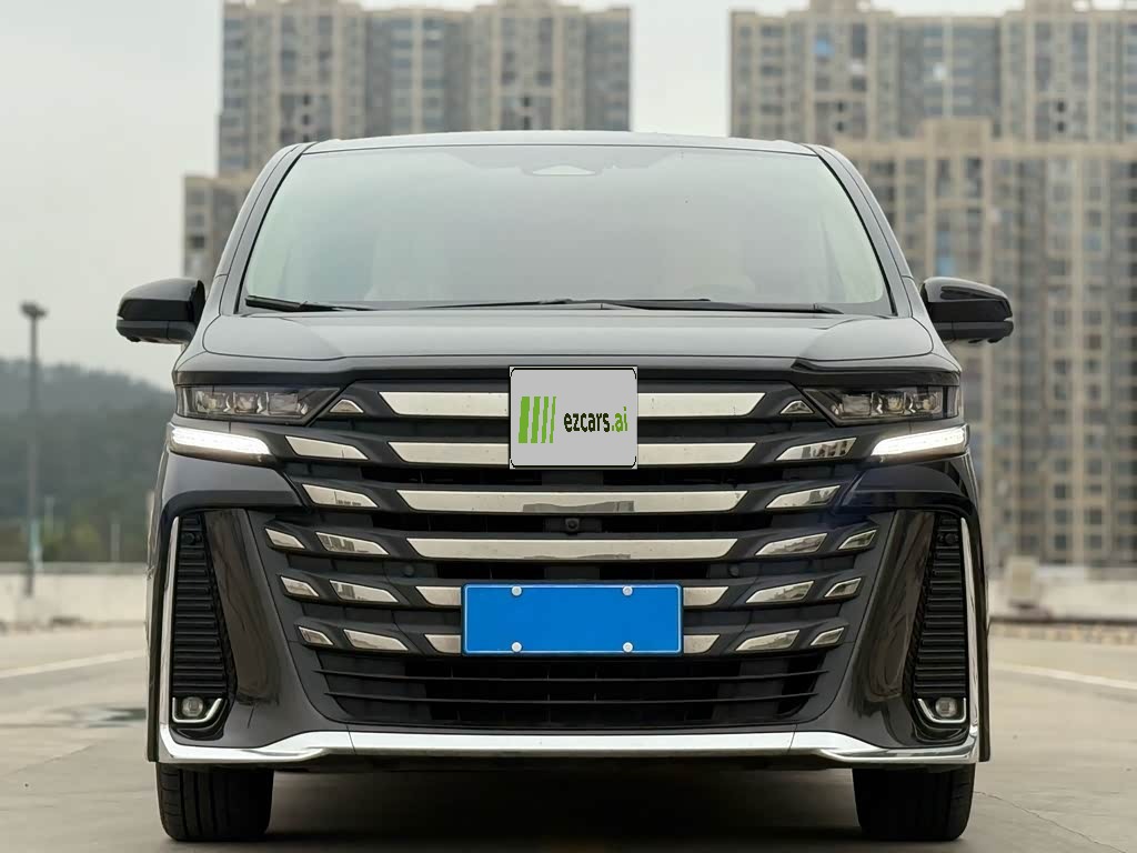 2024 Crown Hybrid 2.5L Supreme