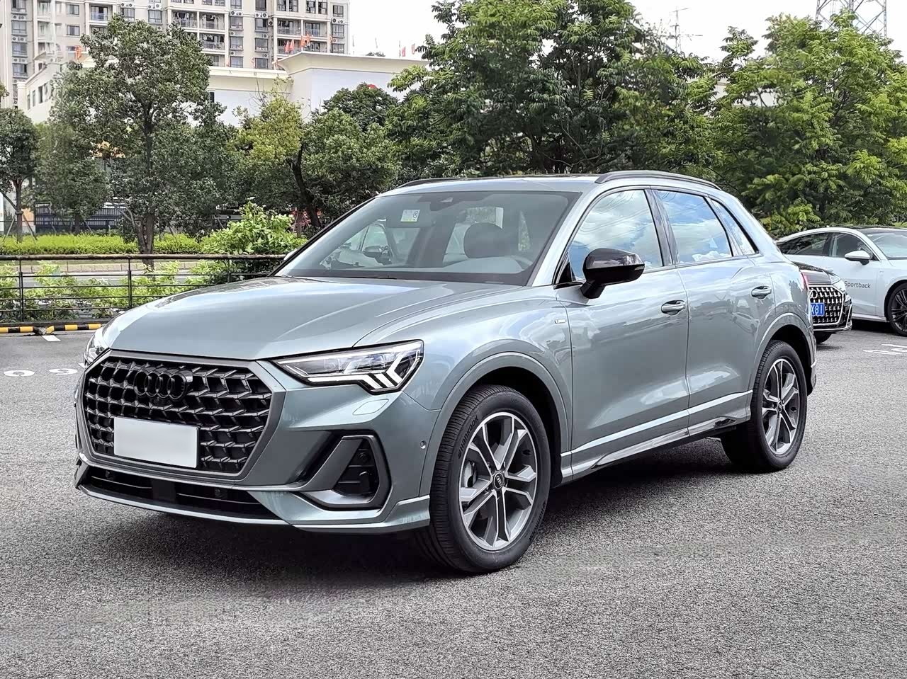 AudiQ3 2023 40 TFSI Fashion Dynamic