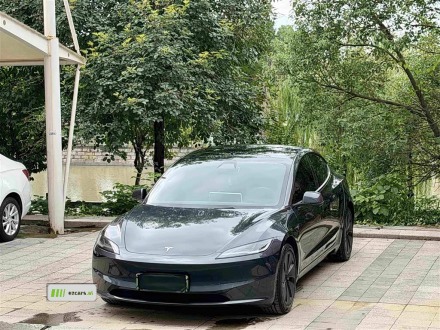 Model 3 2025 RWD
