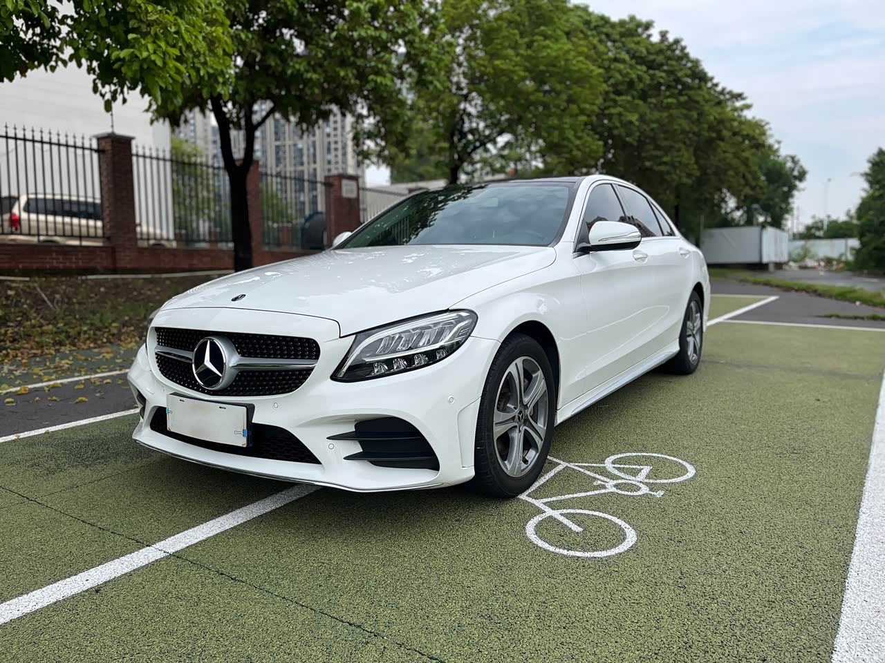 C-Class 2018 C 200 L Sport