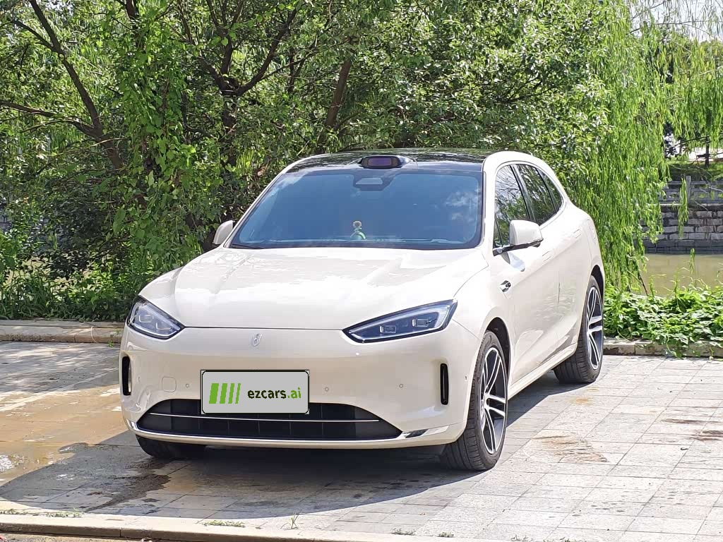 M5 2025 EREV Ultra AWD