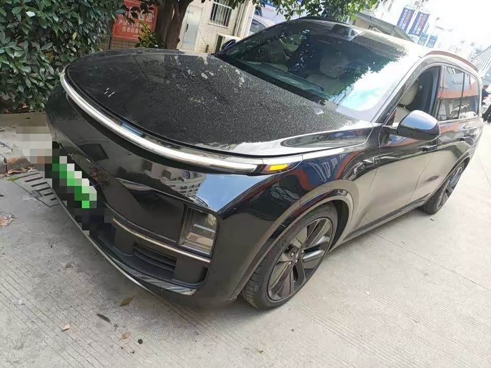 ONE 2020 EREV 6-Seater