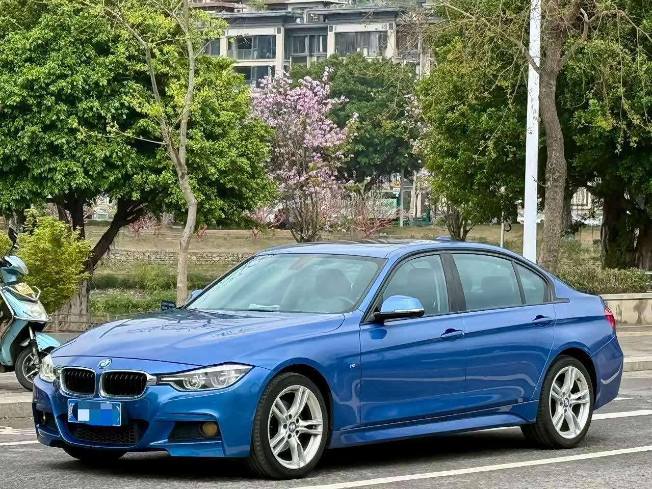 3 Series 2019 320Li M Sport