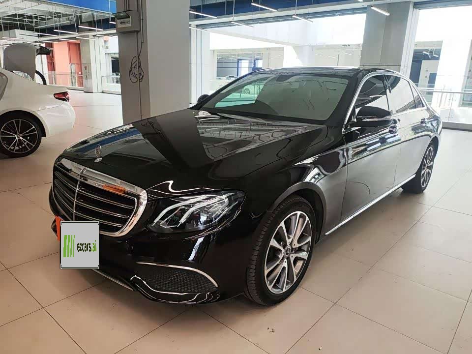 Mercedes-BenzE-Class 2018 Facelift E 300 L Luxury