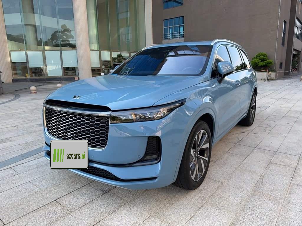 ONE 2020 EREV 6-Seater