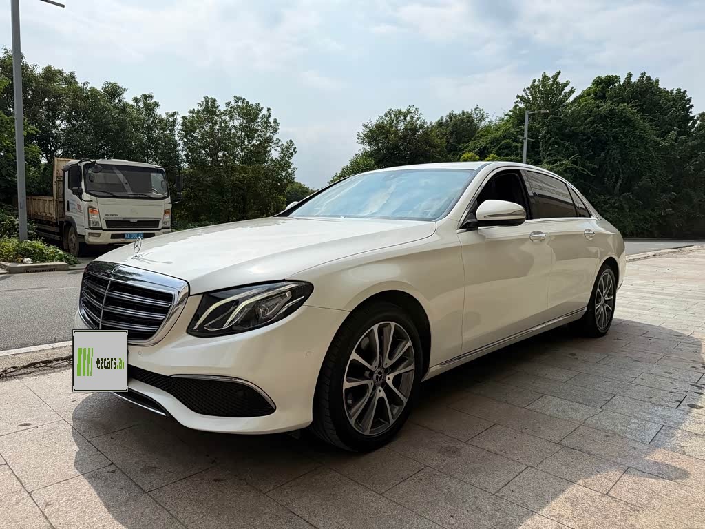 Mercedes-BenzE-Class 2018 E 200 L