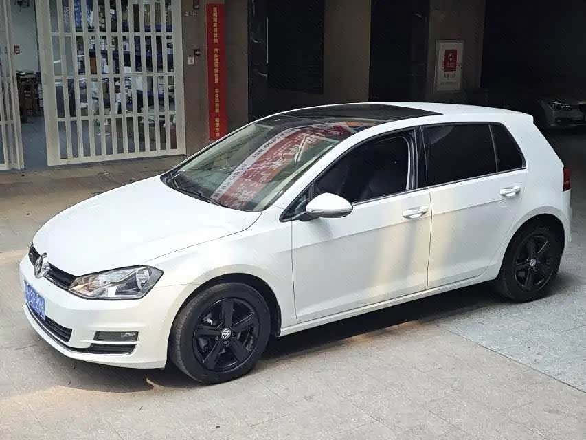 Golf 2016 230TSI AT Comfort