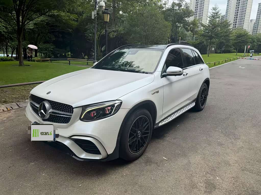 Mercedes-BenzGLC 2017 GLC 300 4MATIC Dynamic