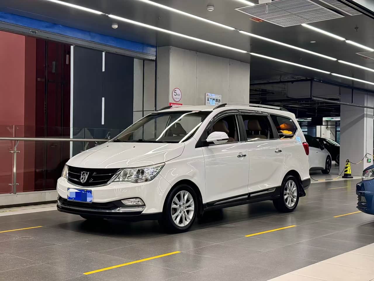 730 2016 1.5T MT Comfort 7-Seater
