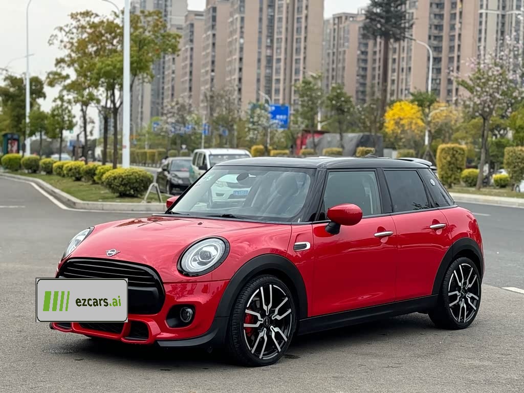 2018 1.5T ONE 5-Door