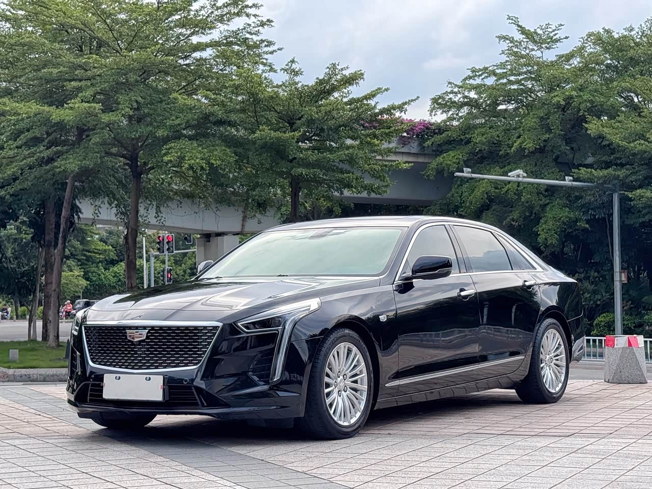 CT6 2019 28T Elite