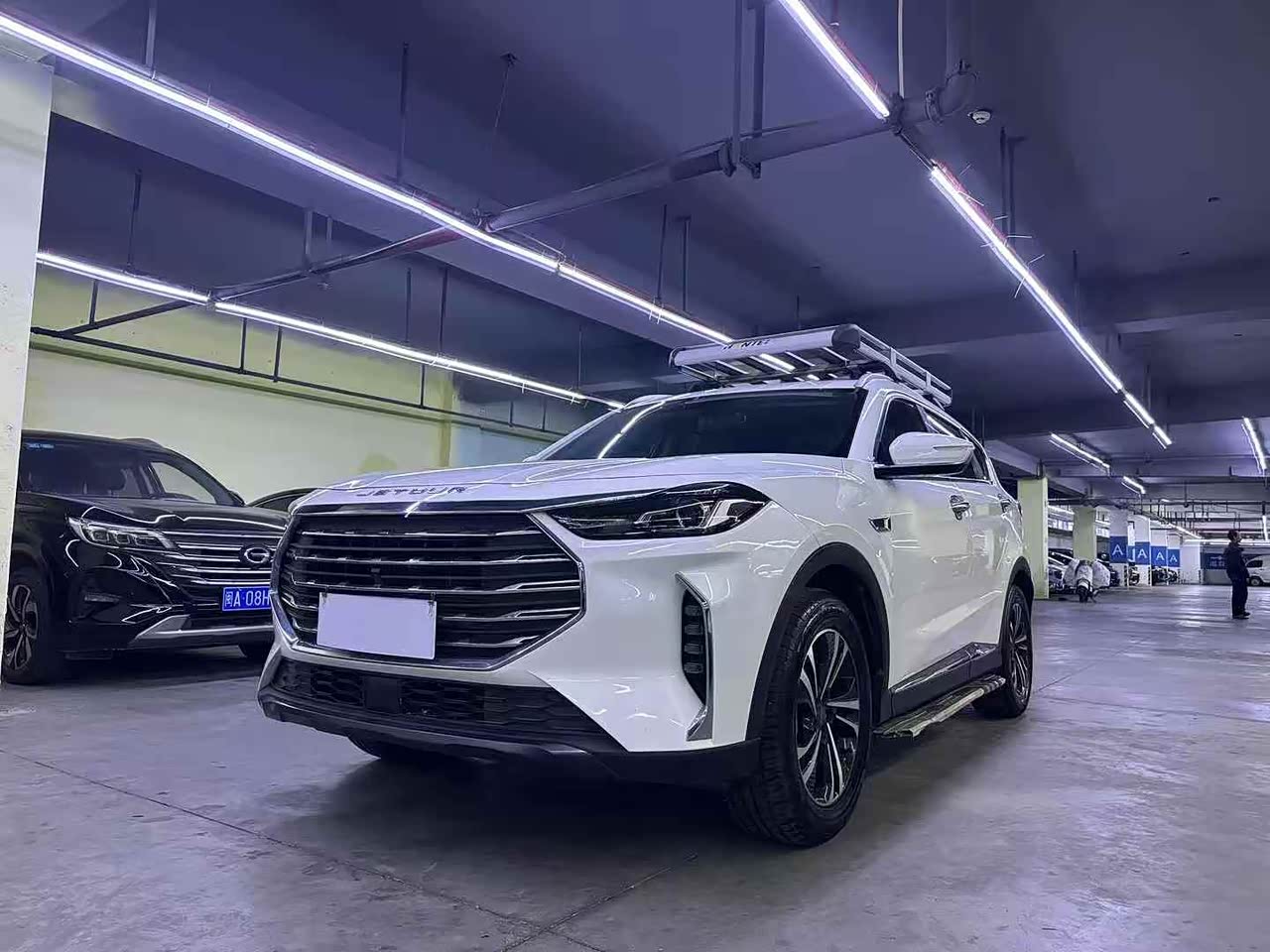 X70 PLUS 2023 1.6T DCT 7-Seater