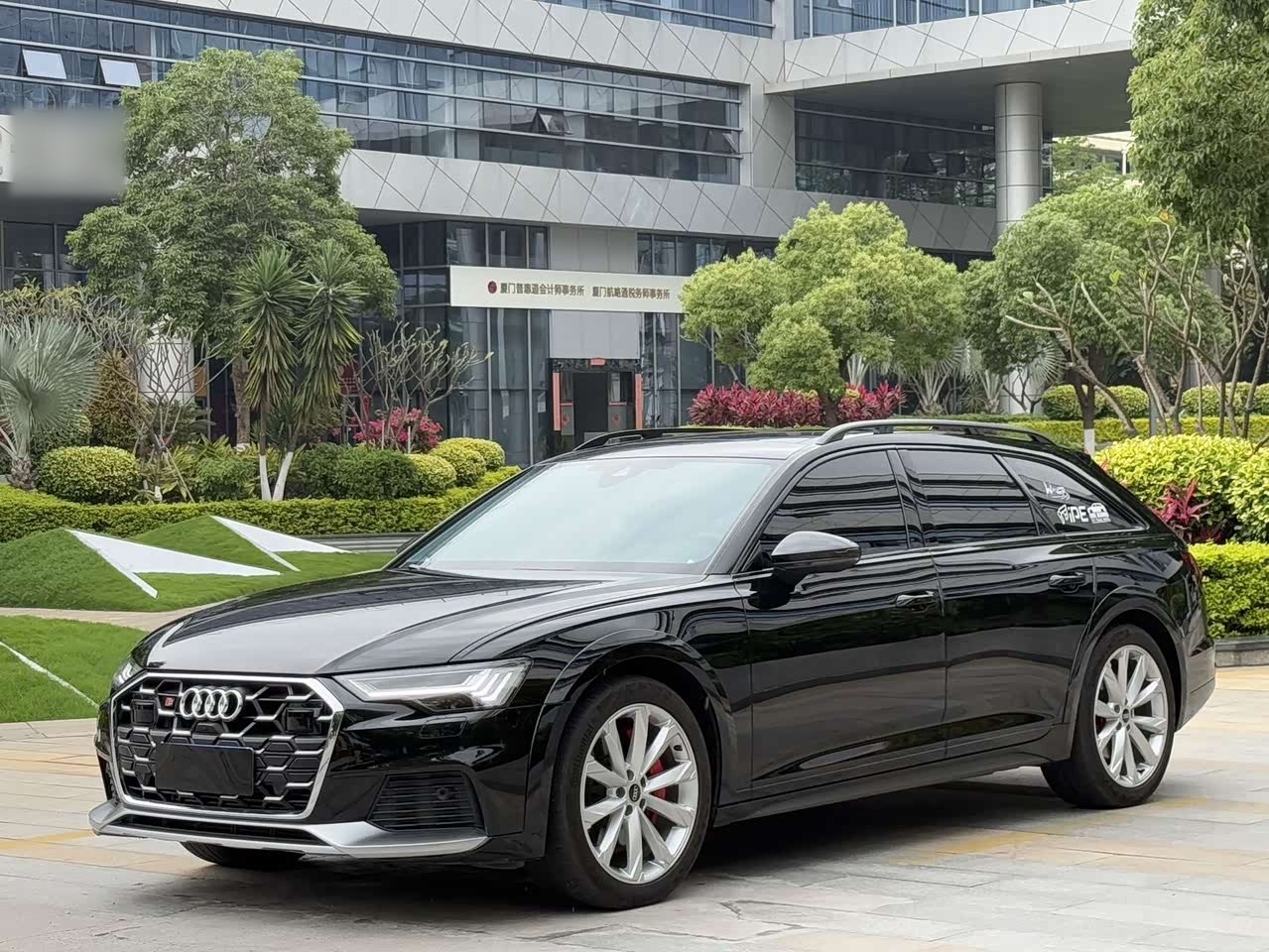 AudiA6 Imported 2023 allroad quattro 55 TFSI Exclusive Off-road