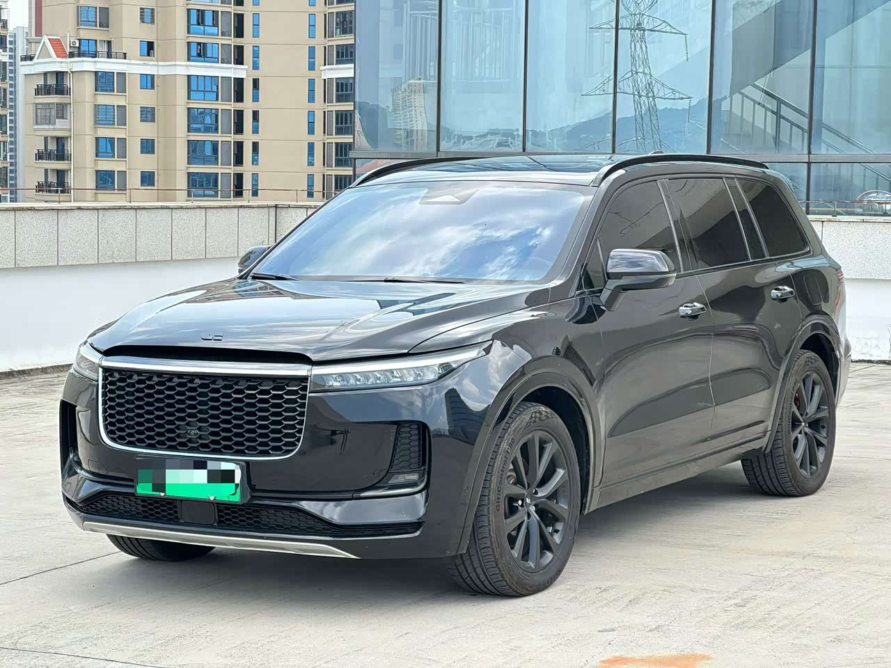 ONE 2021 EREV 6-Seater