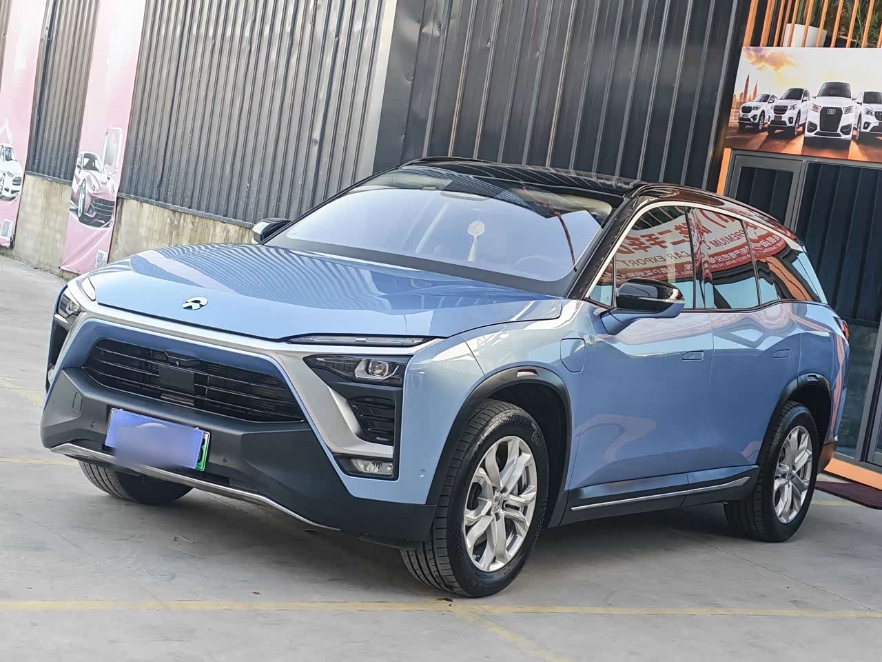 ES8 2018 355KM 6-Seater