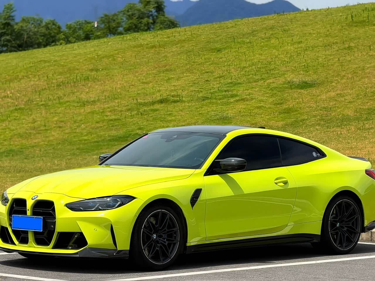 BMWM4 2021 M4 2-Door Coupe