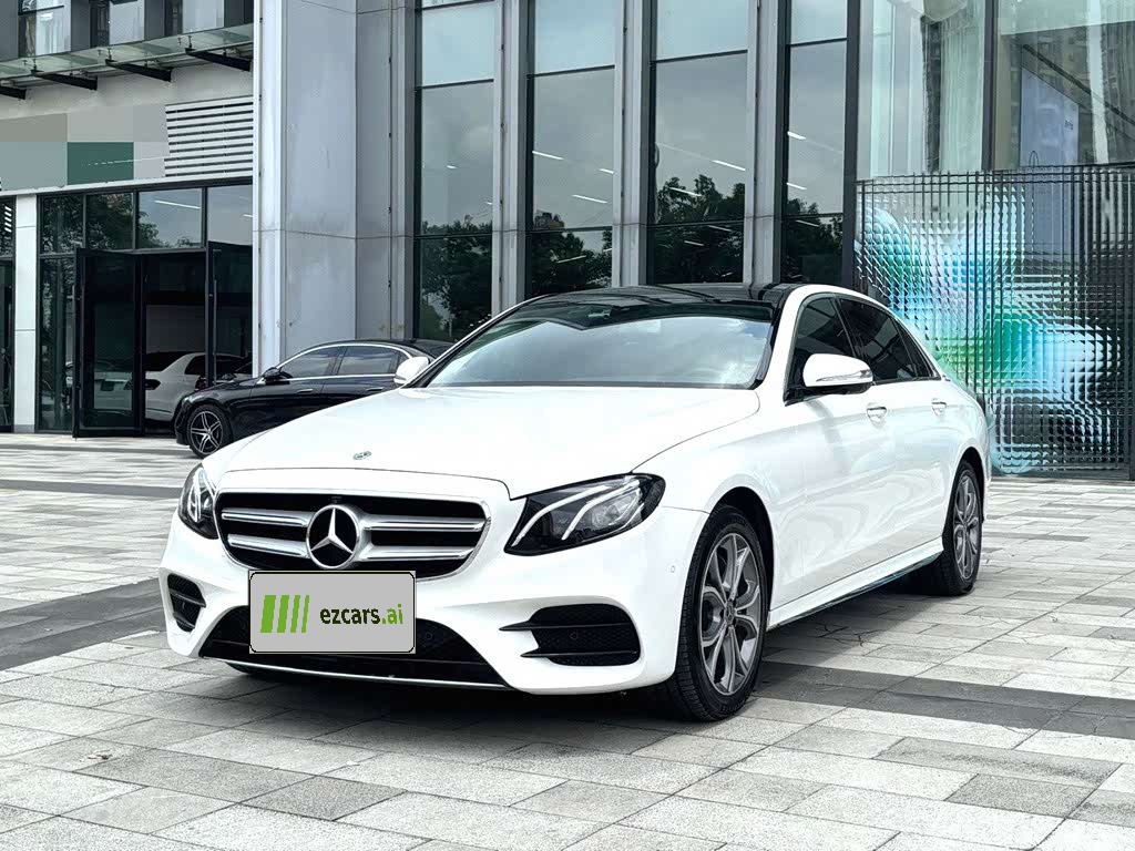 Mercedes-BenzE-Class 2019 E 300 L Sport Fashion