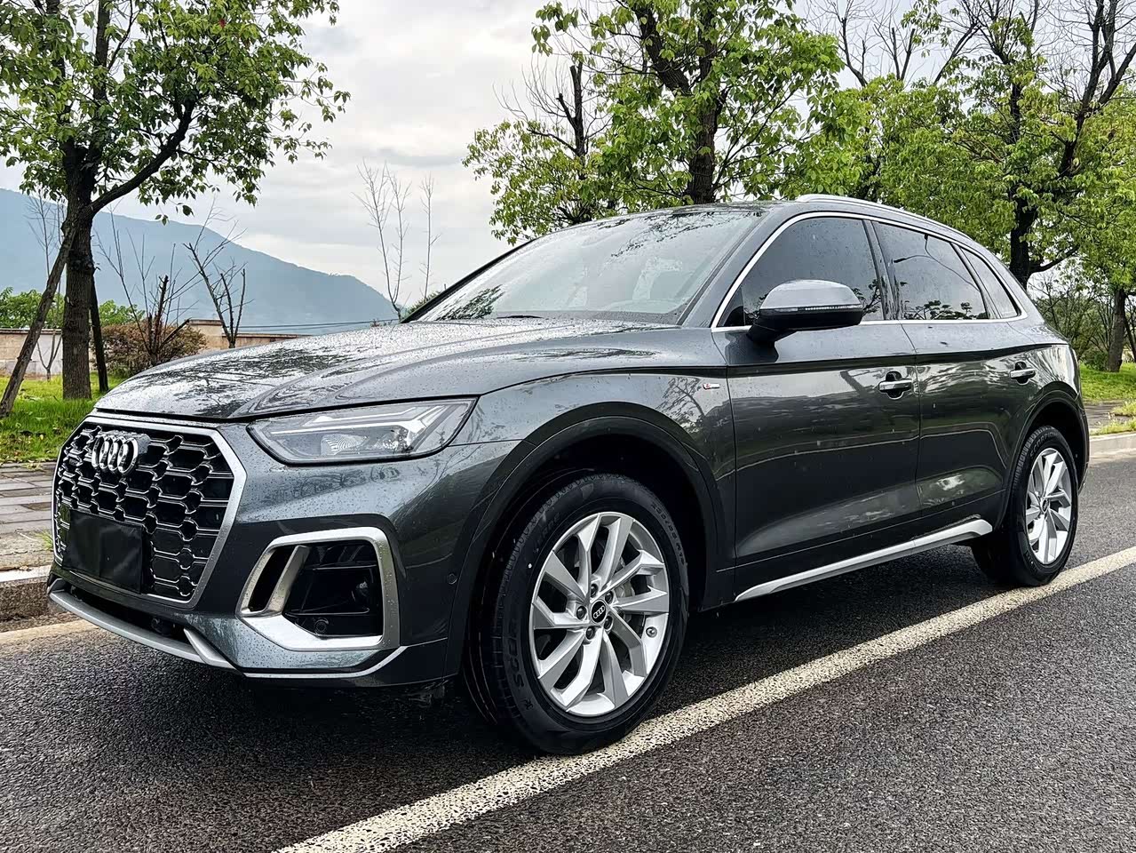 AudiQ5L 2022 40T Luxury Dynamic