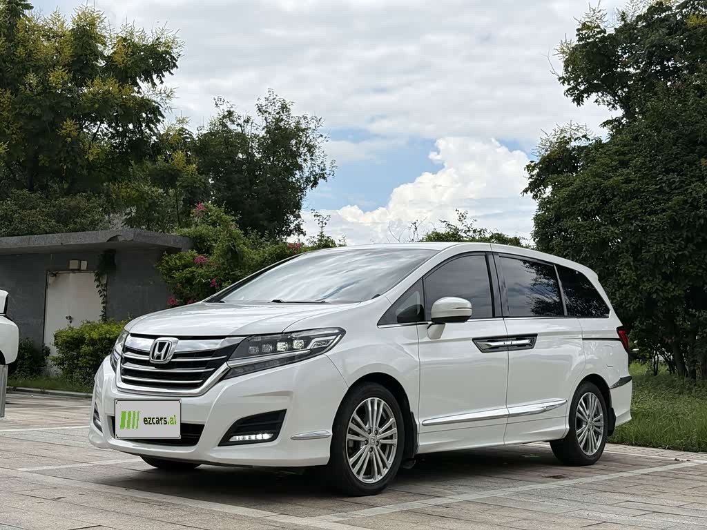 Elysion 2016 2.4L Luxury