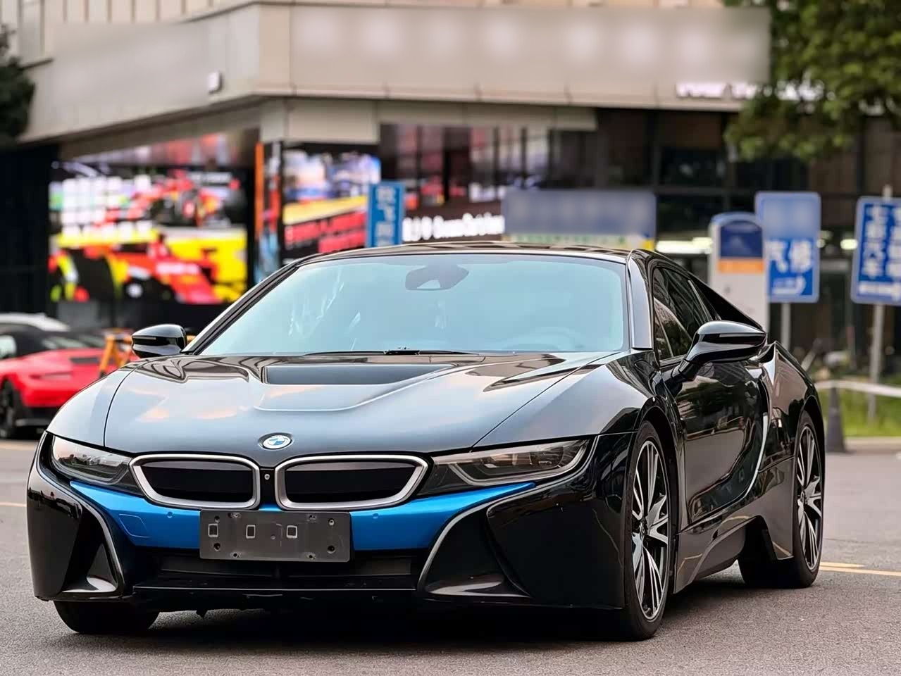 BMWi8 2014 Standard