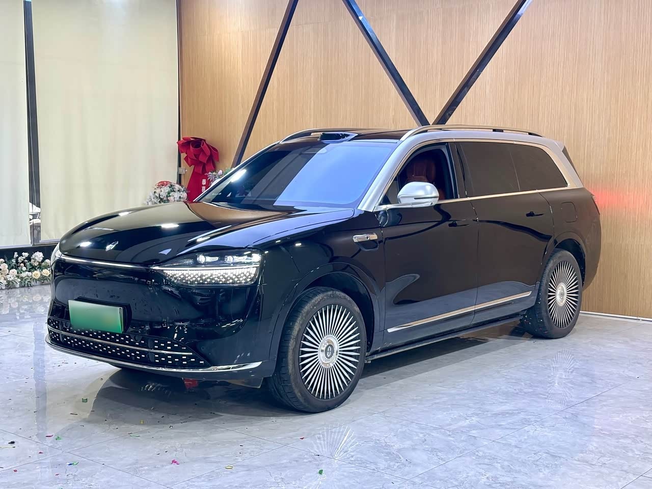 M9 2024 EREV Ultra 42kWh 6-Seater