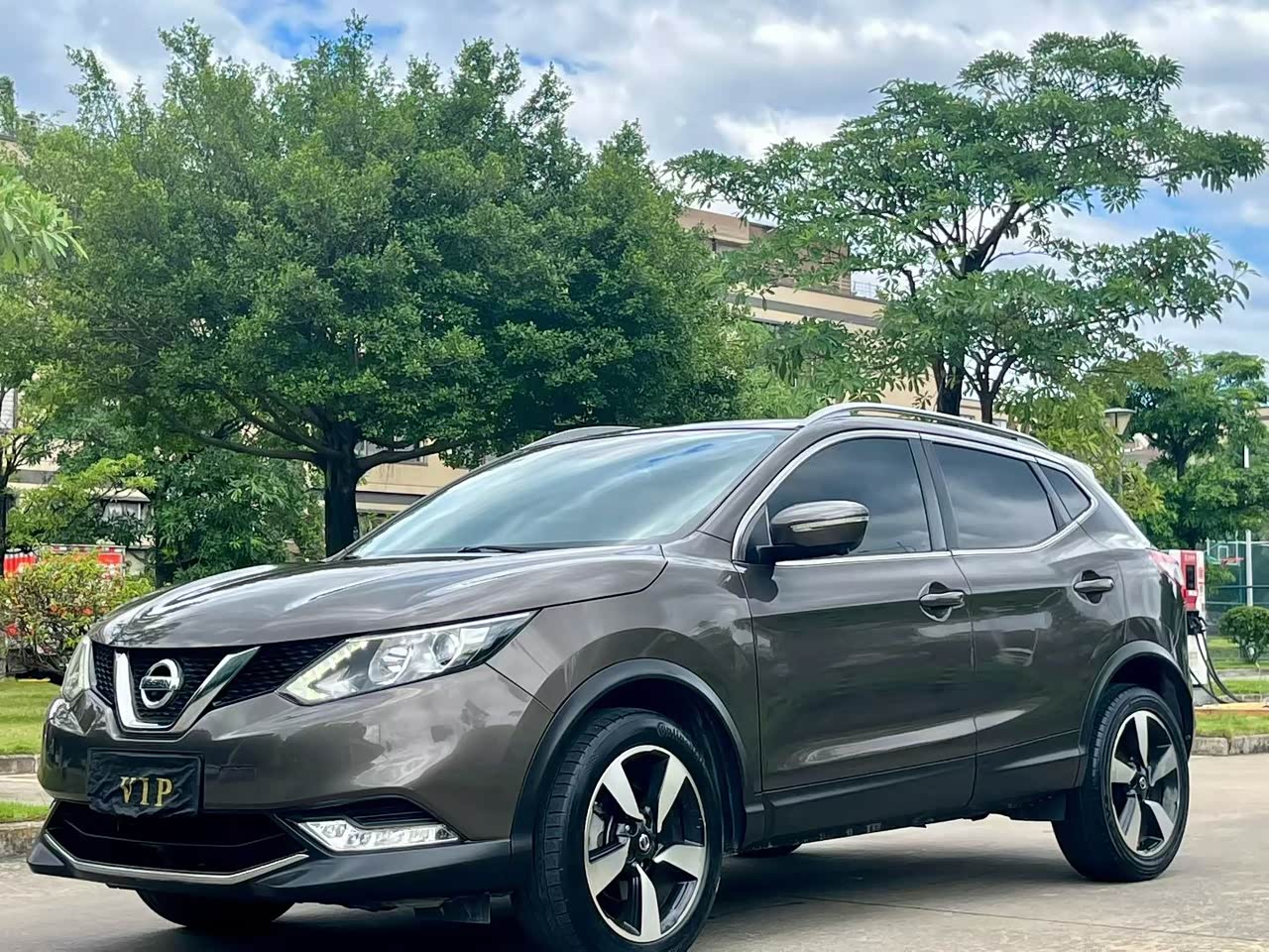 Qashqai 2016 2.0L CVTLuxury