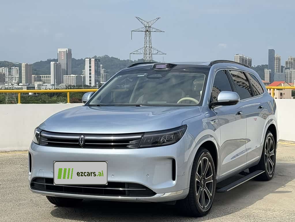 M7 2024 1.5T ADAS AWD Ultra 6-Seater