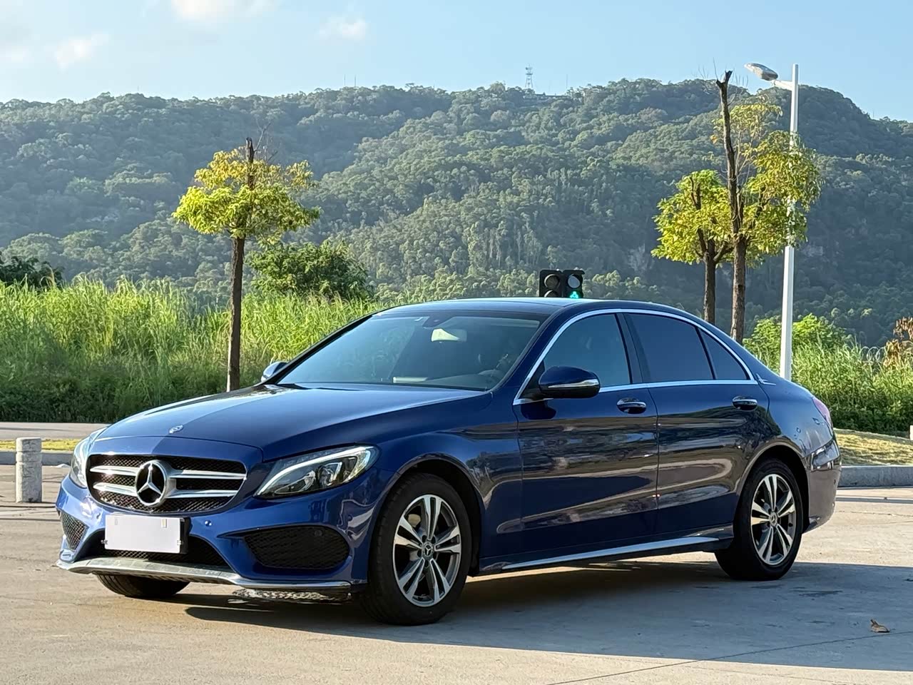 C-Class 2023 C 260 L Sport