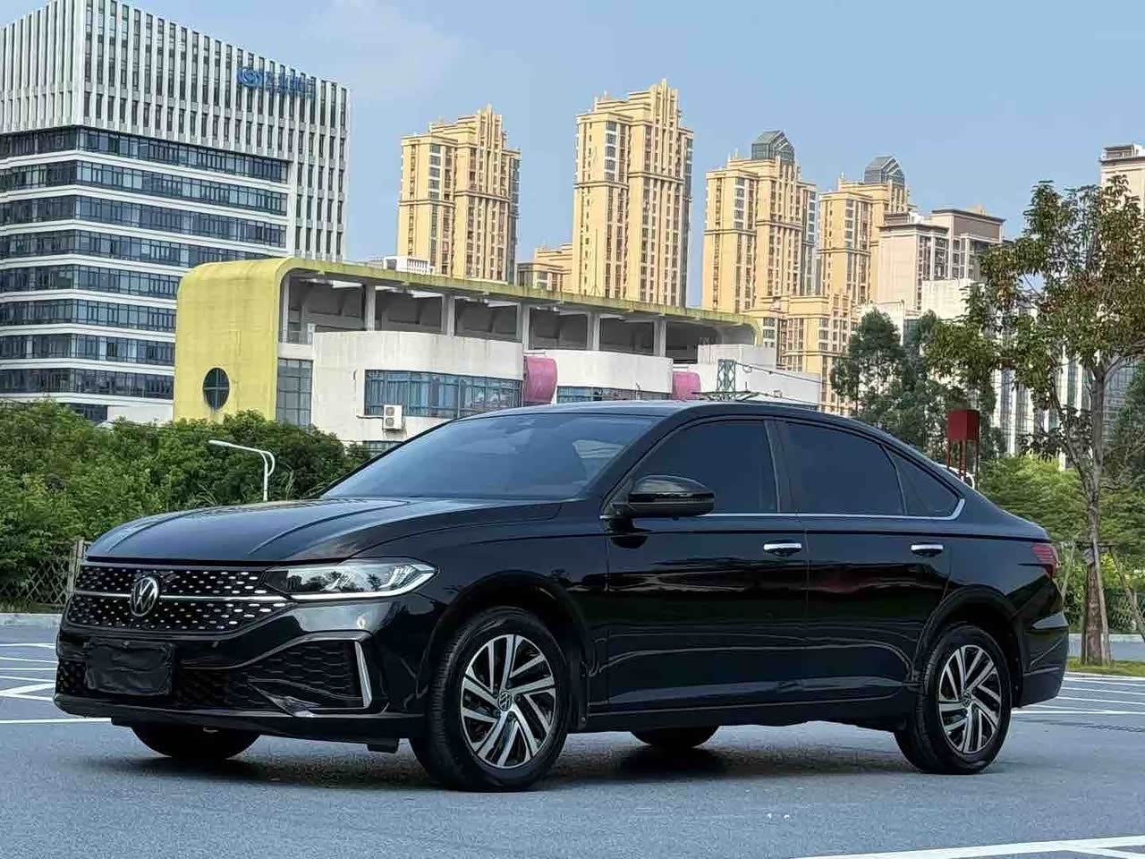 Lavida 2017 1.6L AT Comfort