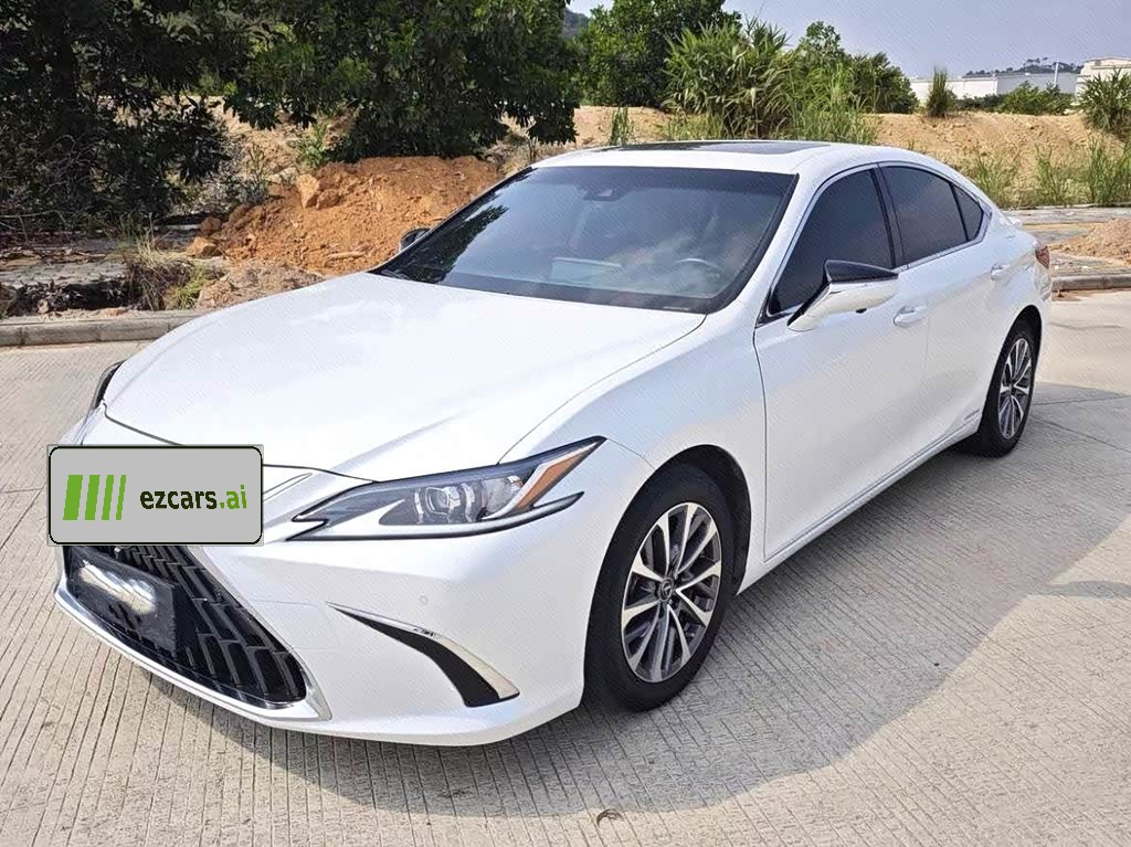 ES 2025 300h Exclusive