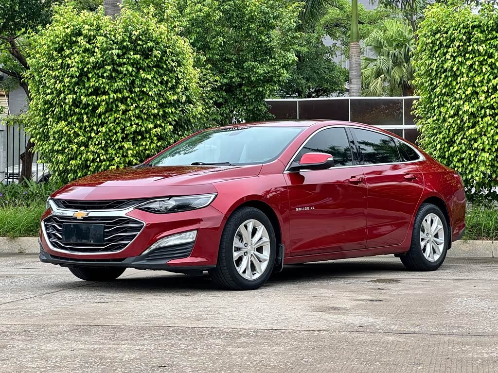 Malibu XL 2021 535T AT
