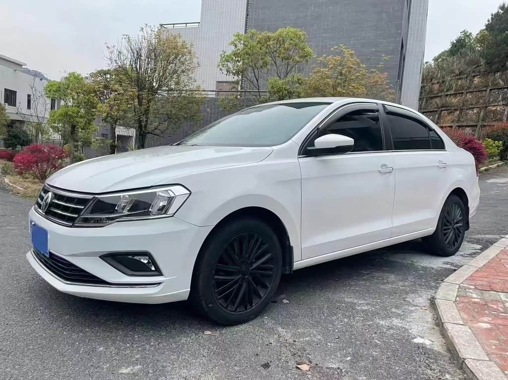 2017 1.5L AT Comfort