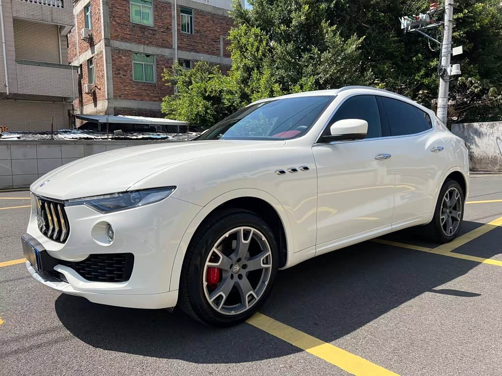 Levante 2016 3.0T Standard