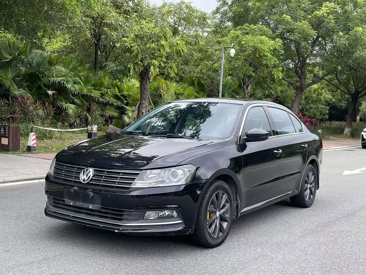 Lavida 2015 1.6L AT Comfort