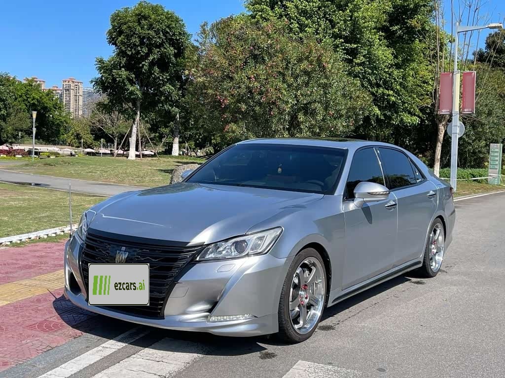 Crown 2018 2.0T Sport