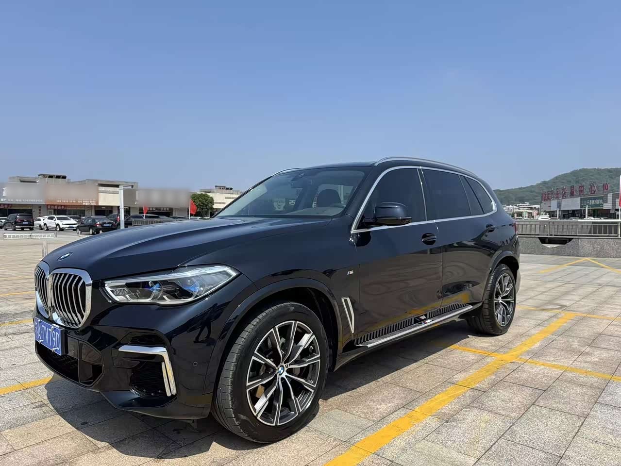 BMWX5 2022 xDrive 30Li Exclusive M Sport Package