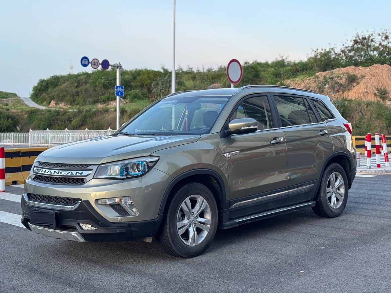 CS75 2014 1.8T AT Elite China V