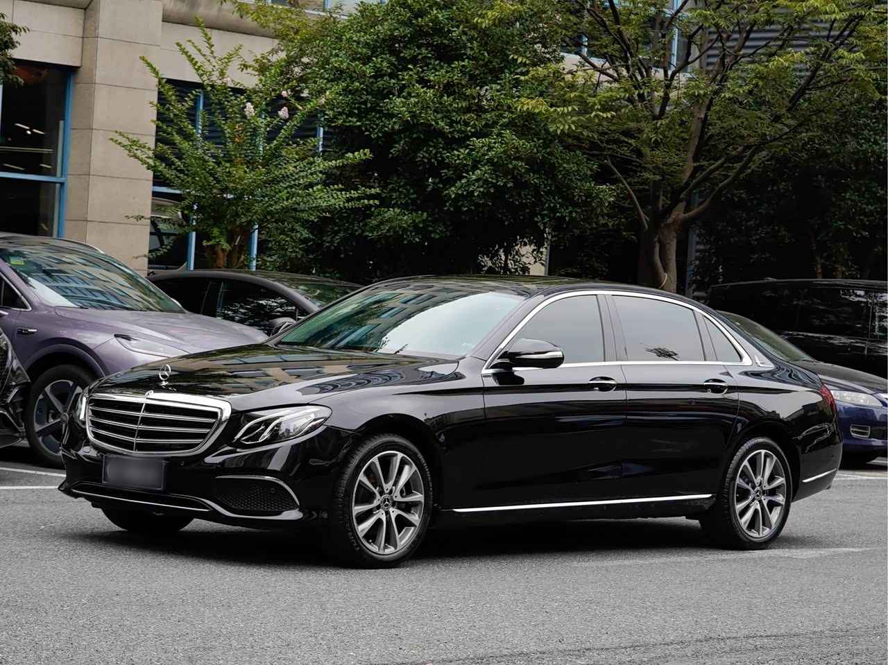 Mercedes-BenzE-Class 2018 E 200 L