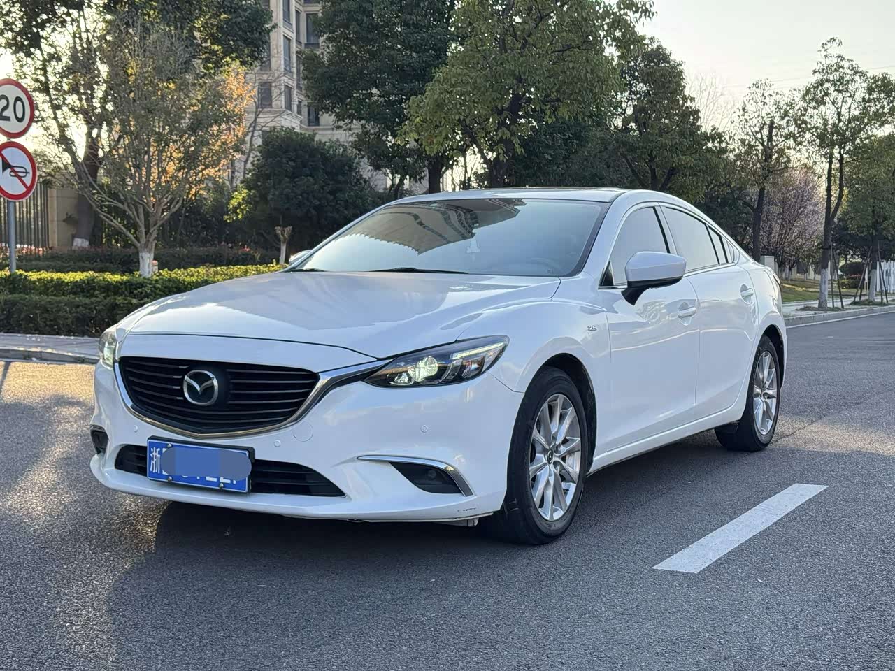 Atenza 2018 2.0L Luxury China V
