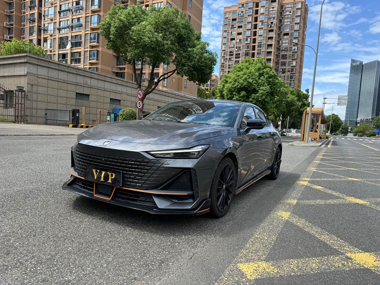 UNI-V 2022 1.5T Sport