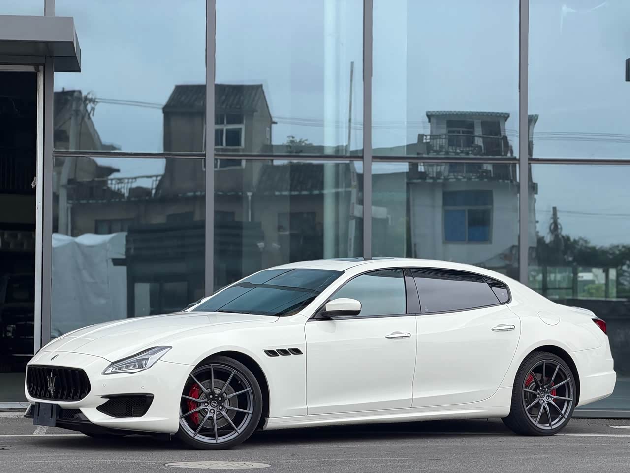 2021 3.0T Luxury