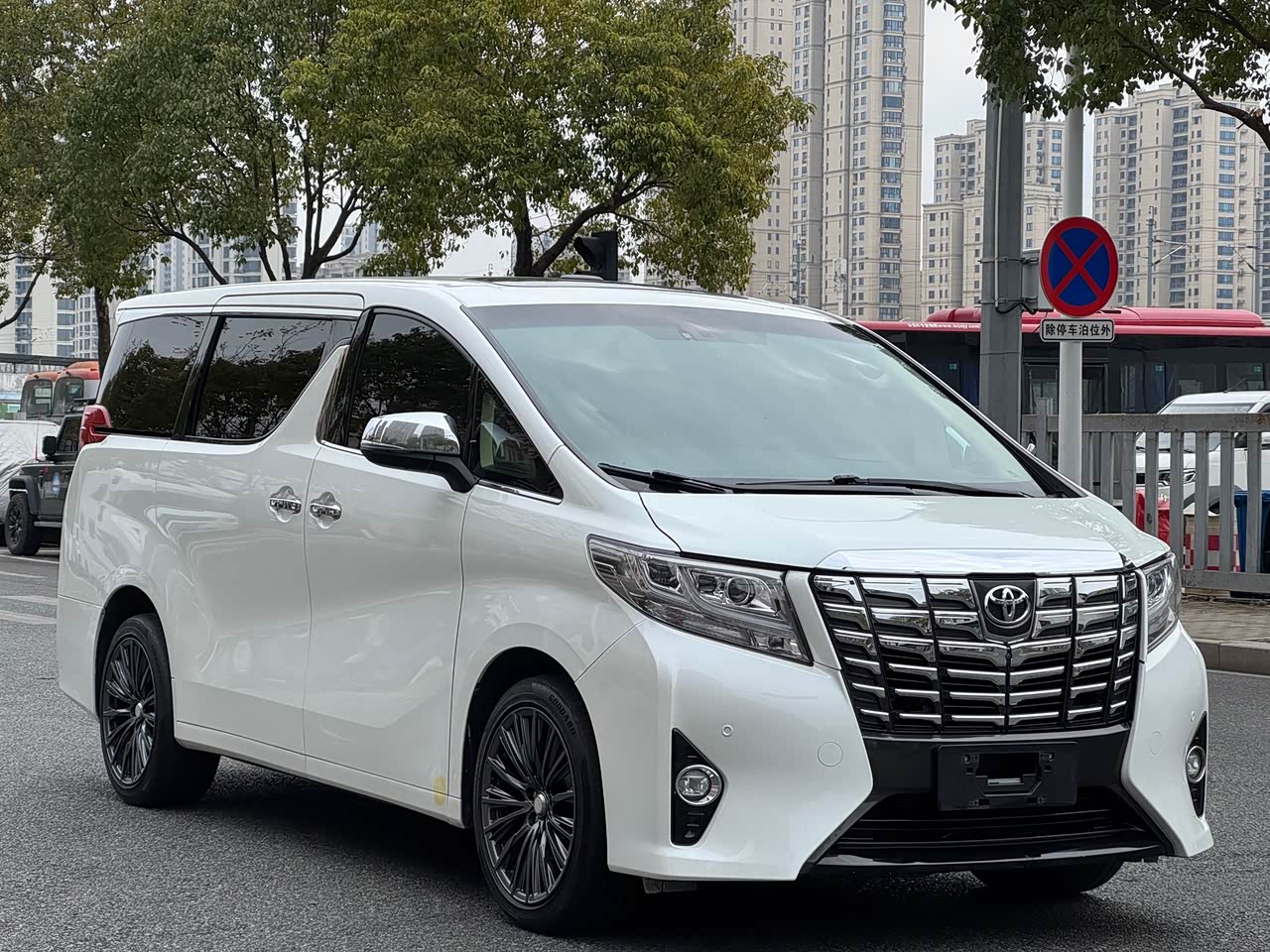 Alphard 2018 3.5L Premium