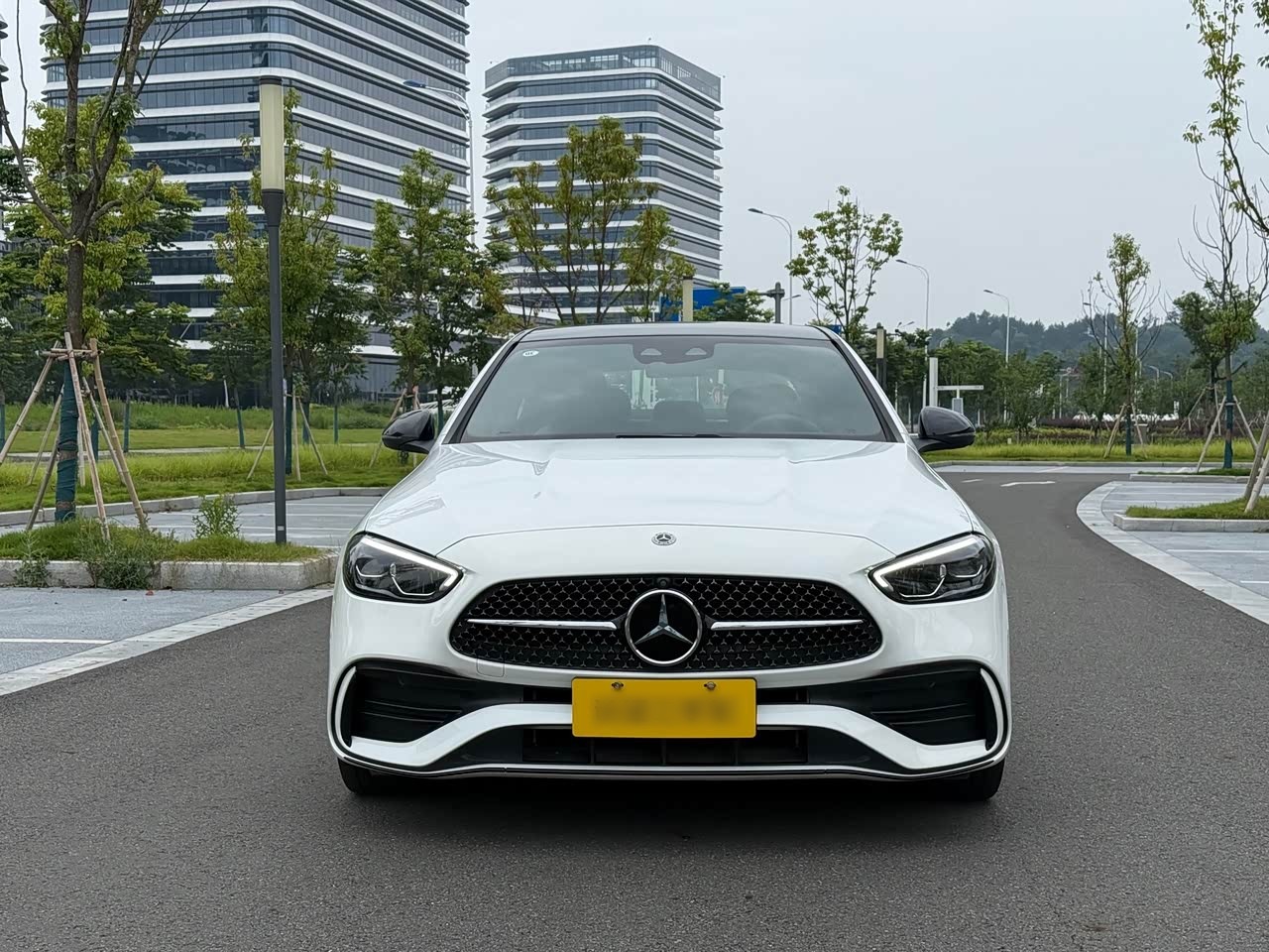 Mercedes-BenzC-Class 2025 C 260 L Sport