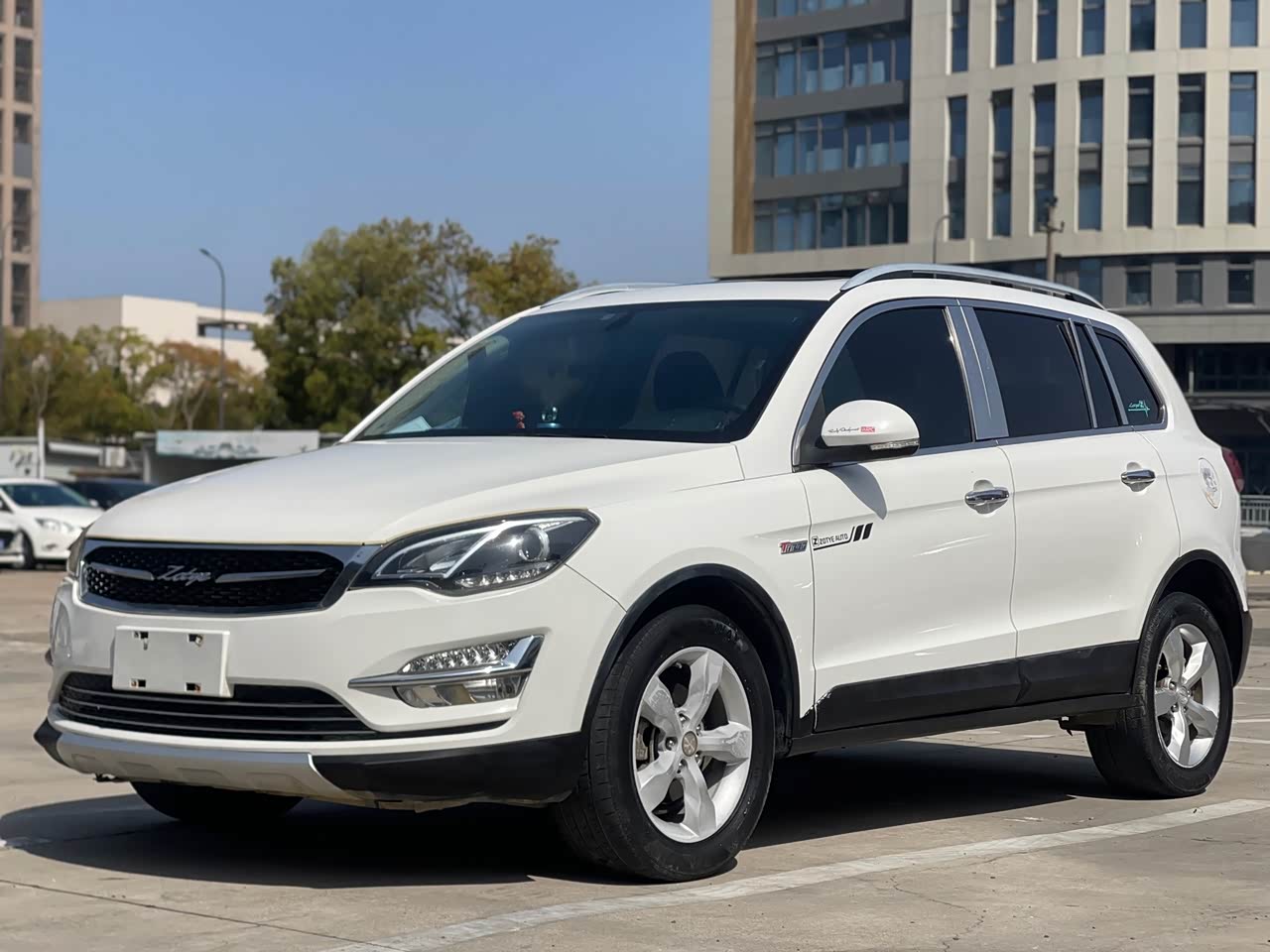 Domy X5 2015 1.5T CVT China V