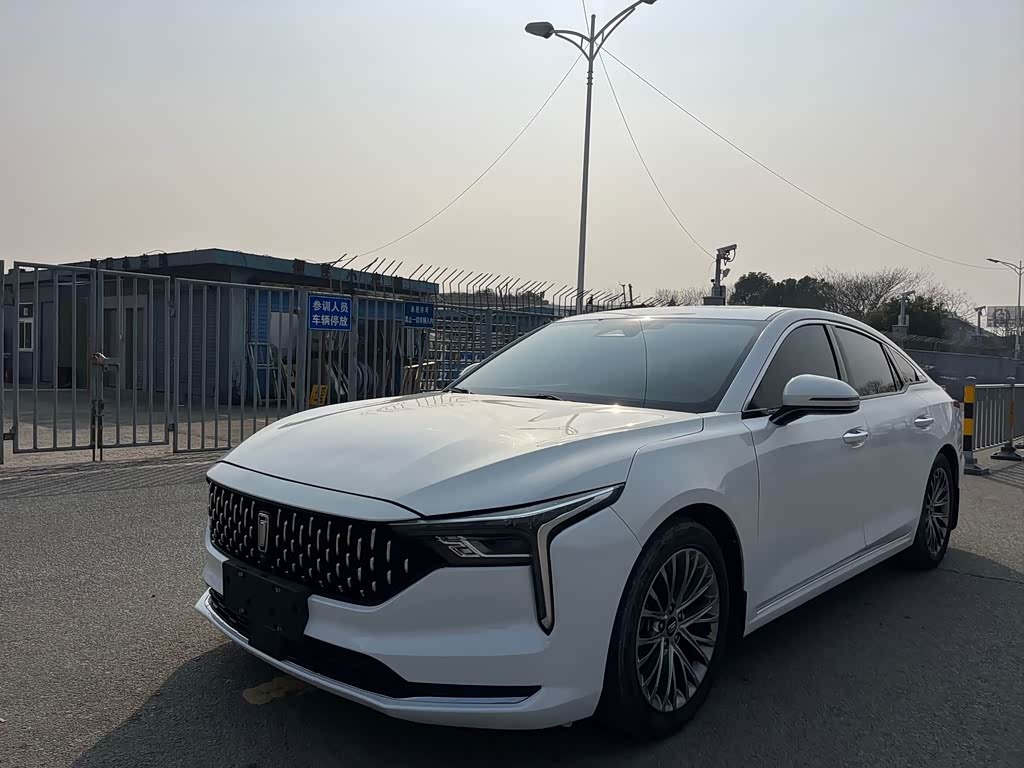 Bestune B70 2022 3rd Gen 1.5T AT